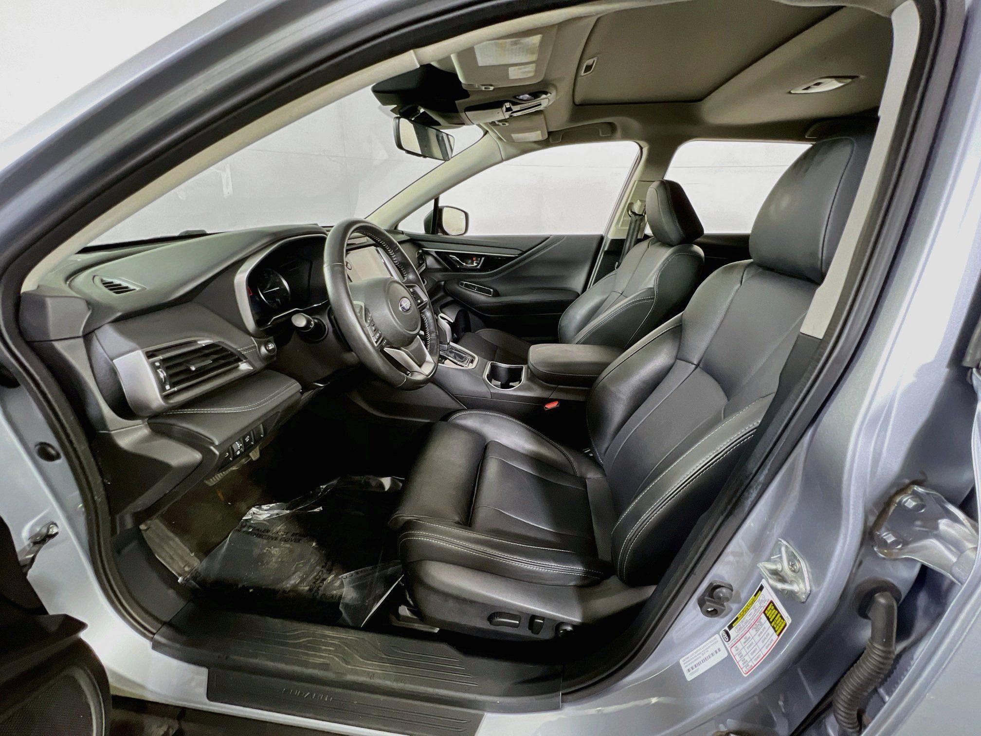 Used 2023 Subaru Outback Limited XT AWD/4WD image 21