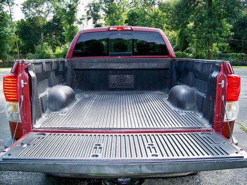 Used 2010 Toyota Tundra SR5 image 9