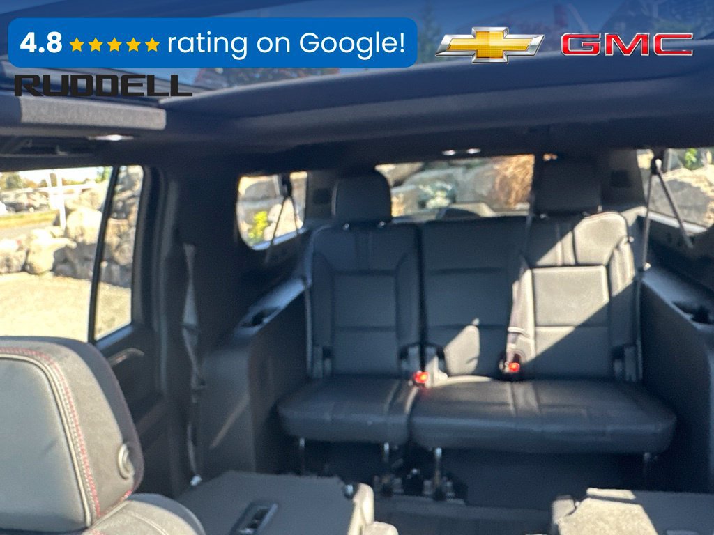 Used 2024 Chevrolet Suburban RST w/ Luxury Package AWD/4WD image 40