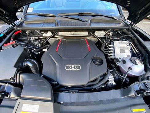 Certified 2023 Audi SQ5 Premium Plus w/ Premium Plus Package image 30