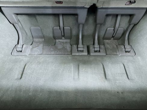 Used 2019 Toyota Sienna L image 33