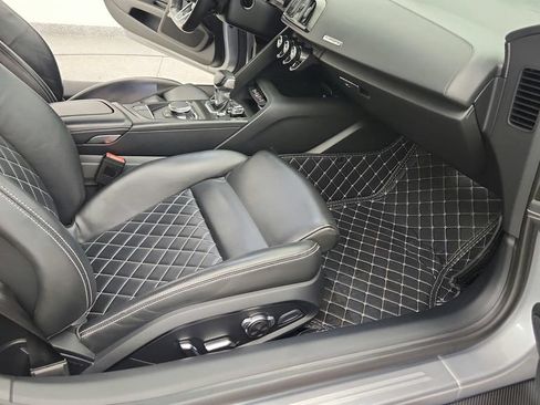 Used 2017 Audi R8 V10 plus AWD/4WD image 36