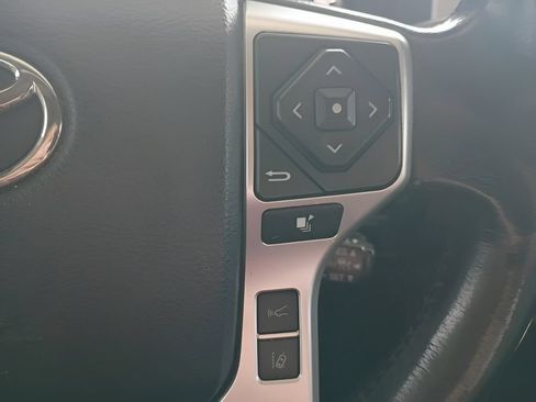 Used 2019 Toyota Tundra Limited w/ Limited Premium Package AWD/4WD image 21