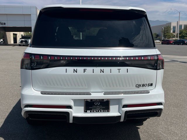 New 2027 INFINITI QX80 Sensory w/ Sport Exterior Package AWD/4WD image 6