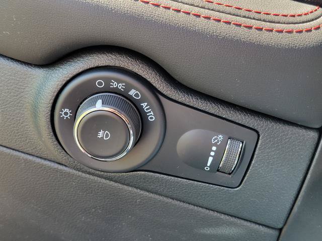 Certified 2023 Dodge Durango GT AWD/4WD image 9