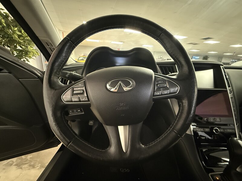 Used 2016 INFINITI Q50 Premium w/ 2.0T Premium Plus Package RWD image 29