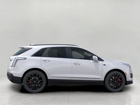 New 2026 Cadillac XT5 Sportv w/ LPO, Onyx Lite Package AWD/4WD image 5