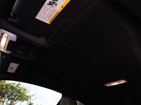 Used 2019 BMW M4 CS w/ Executive Package image 6