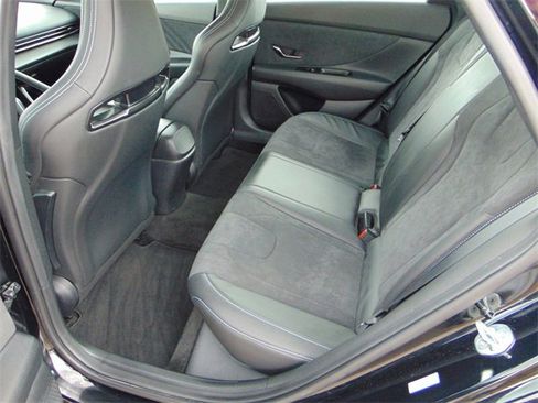 Used 2022 Hyundai Elantra N image 21