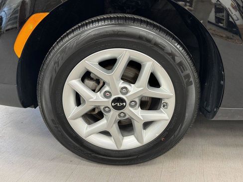 Used 2025 Kia Soul LX w/ LX Technology Package image 33