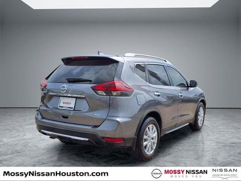 Certified 2019 Nissan Rogue SV image 7