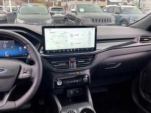 New 2025 Ford Escape ST-Line Elite w/ Premium Technology Package AWD/4WD image 3