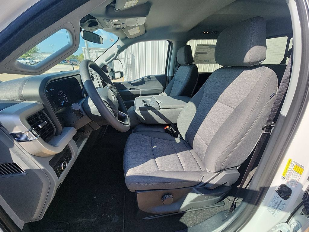New 2027 Ford F350 XL w/ STX Appearance Package AWD/4WD image 15