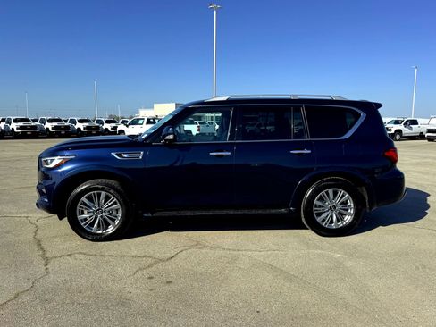 Used 2024 INFINITI QX80 Luxe image 10