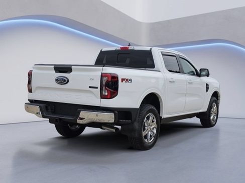 Used 2025 Ford Ranger Lariat w/ FX4 Off-Road Package AWD/4WD image 3