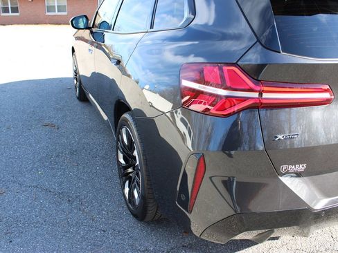 Used 2025 BMW X3 xDrive30i w/ Premium Package image 46