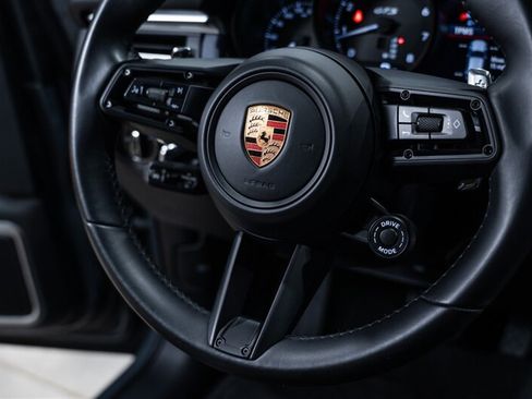 Used 2022 Porsche Macan GTS AWD/4WD image 53