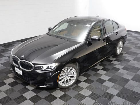 Used 2023 BMW 330i xDrive Sedan w/ Premium Package AWD/4WD image 2