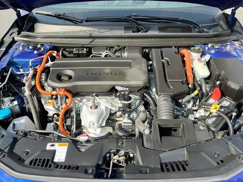 Used 2025 Honda Accord Sport image 30