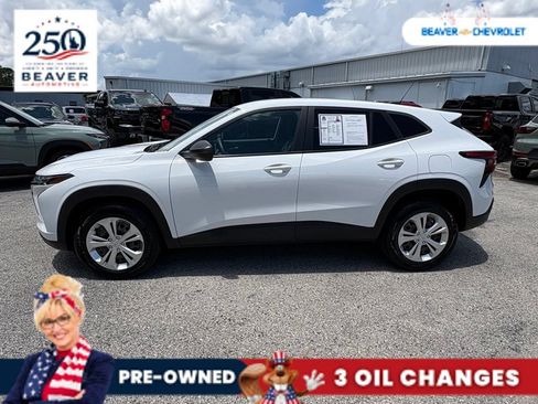 Used 2024 Chevrolet Trax LS FWD image 4