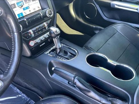 Used 2017 Ford Mustang GT Premium RWD image 14