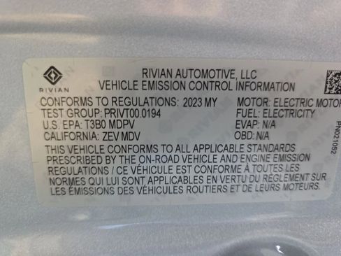 Used 2023 Rivian R1T Adventure AWD/4WD image 19