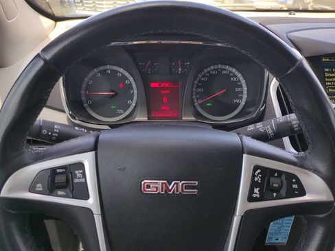 Used 2017 GMC Terrain SLT w/ Driver Alert Package I FWD image 29