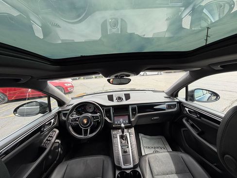 Used 2016 Porsche Macan S AWD/4WD image 12
