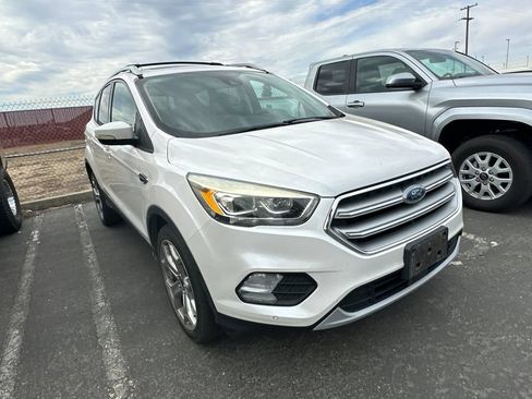 Used 2017 Ford Escape Titanium w/ Equipment Group 301A AWD/4WD image 2