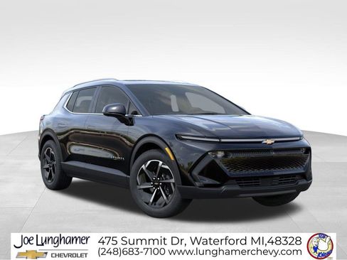 New 2026 Chevrolet Equinox EV LT AWD/4WD image 7
