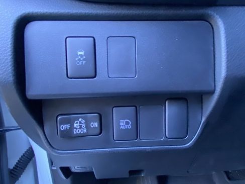 Used 2022 Toyota Tacoma image 14