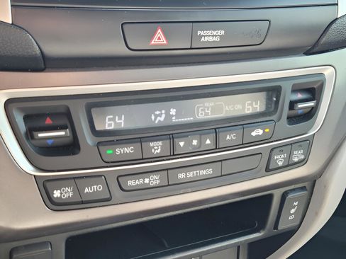 Used 2017 Honda Ridgeline RTL image 32