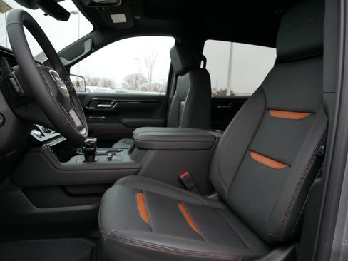 New 2026 GMC Sierra 1500 AT4 w/ Technology Package AWD/4WD image 4