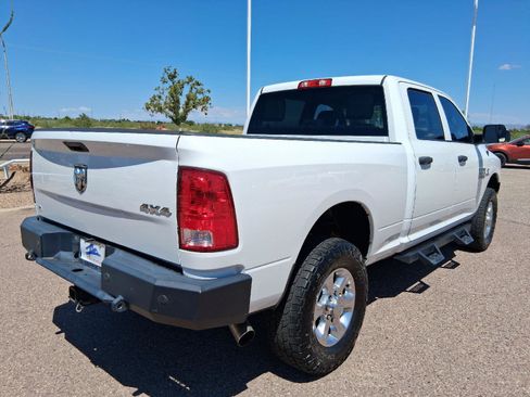 Used 2017 RAM 2500 Tradesman w/ Chrome Appearance Group AWD/4WD image 6