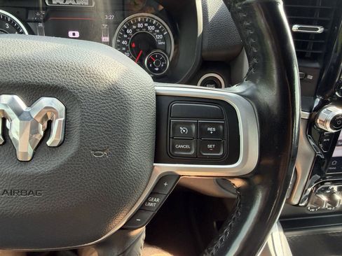 Used 2022 RAM 2500 Big Horn w/ Level C Equiment Group AWD/4WD image 29