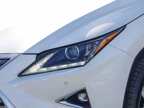 Used 2019 Lexus RX 350 FWD w/ Navigation Package image 8