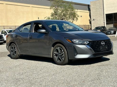 Certified 2025 Nissan Sentra SV image 2