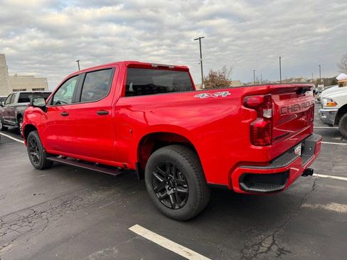 New 2026 Chevrolet Silverado 1500 Custom w/ LPO, Dark Essentials Package image 5