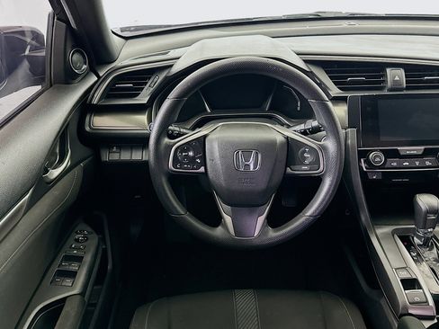 Used 2018 Honda Civic EX image 17