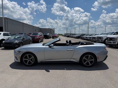 Used 2024 Ford Mustang Premium RWD image 31