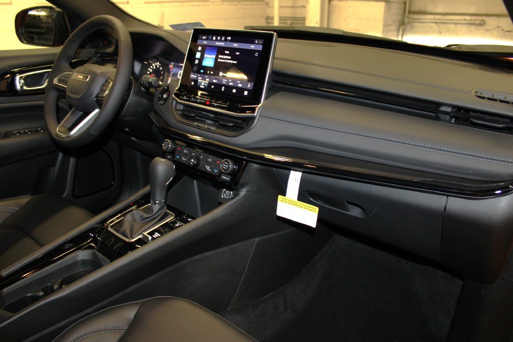 New 2026 Jeep Compass Limited AWD/4WD image 27