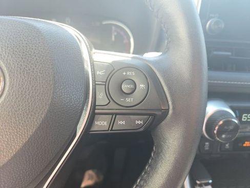 Used 2023 Toyota RAV4 XLE w/ Convenience Package image 20
