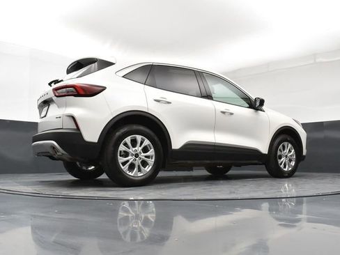 Used 2023 Ford Escape Active image 24