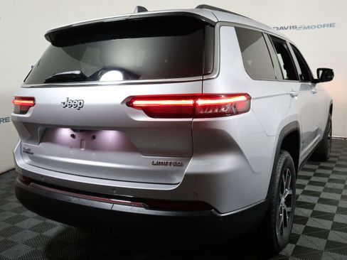 New 2025 Jeep Grand Cherokee L Limited image 6