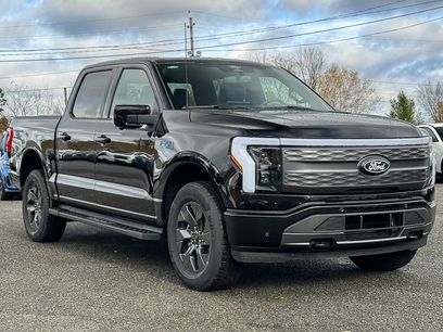 New 2025 Ford F150 Lightning Lariat