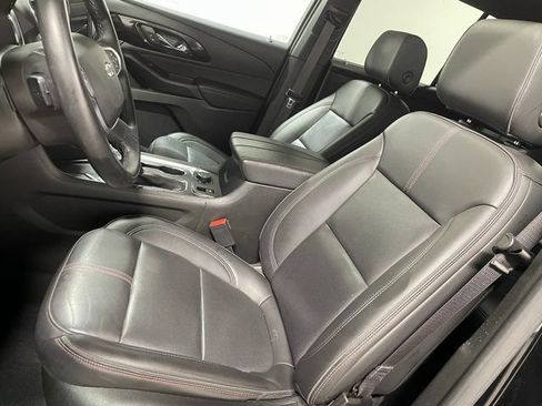 Used 2023 Chevrolet Traverse RS AWD/4WD image 12