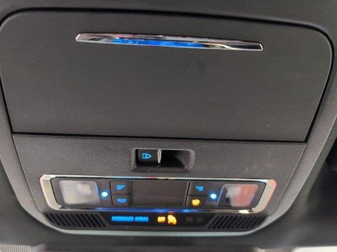 Used 2021 Ford F150 Lariat w/ Equipment Group 502A High image 30