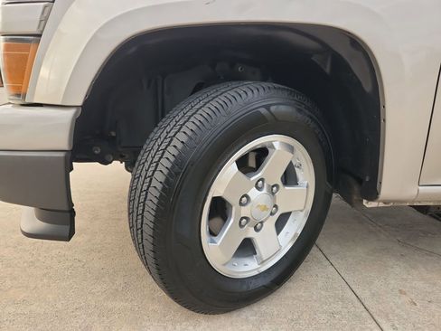 Used 2009 Chevrolet Colorado LT image 29