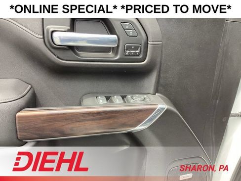 Used 2020 GMC Sierra 1500 SLT w/ SLT Premium Plus Package AWD/4WD image 18