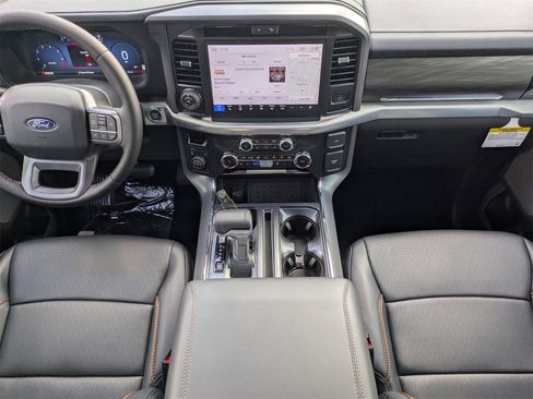 New 2025 Ford F150 Lariat w/ Equipment Group 502A High image 17